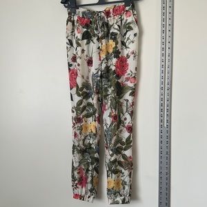 🌸Haute Hippie Silk Floral Joggers